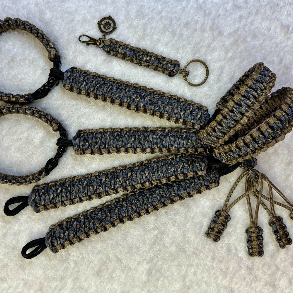 New Handmade 550 Paracord Grab Handle Set for use in a Jeep 4x4 SxS Golf Cart
